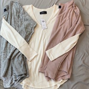 Abercrombie & Fitch soft A&F cozy v necks